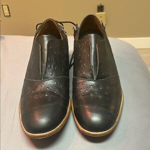 Eureka Size 45 dress shoes